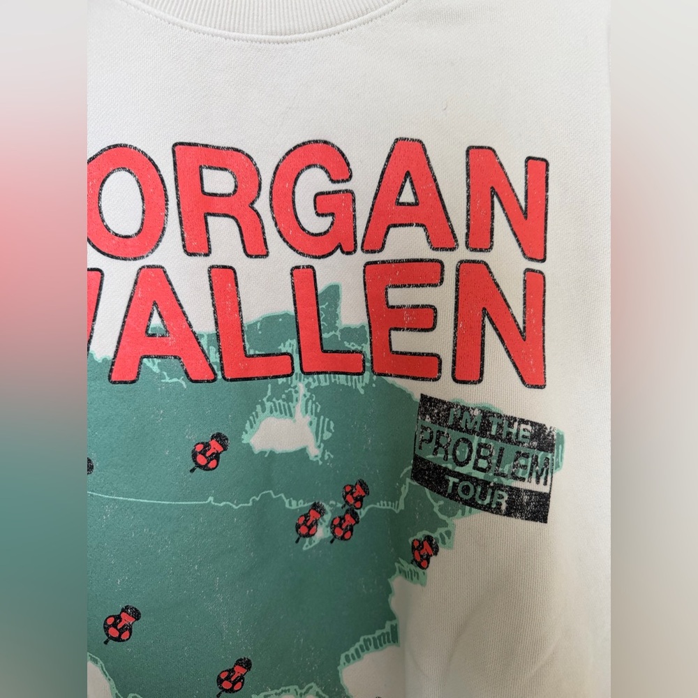 Morgan Wallen concert sweatshirt - Picture 2 of 6